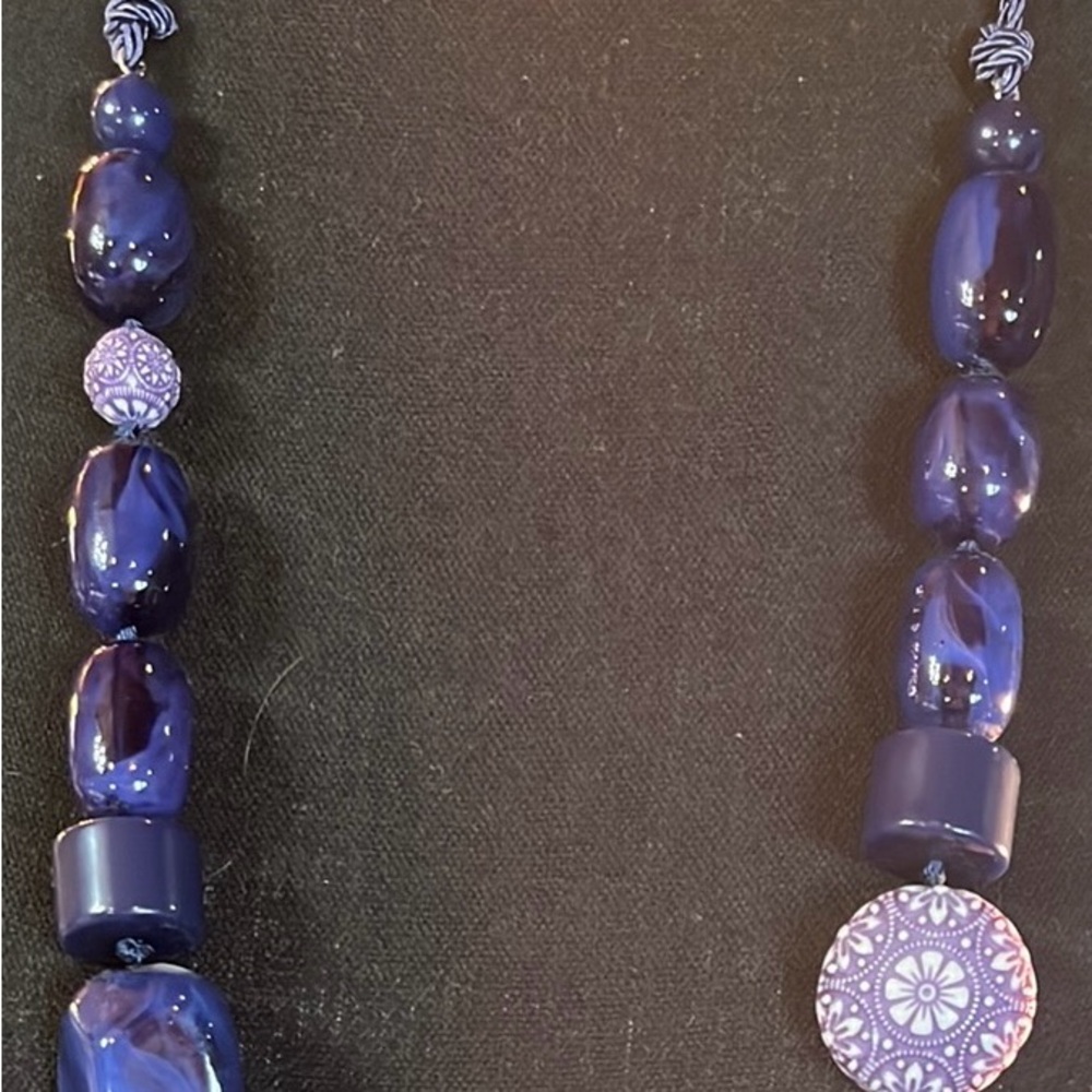 Chico’s blue bead necklace. Like new 3015. - Picture 3 of 5